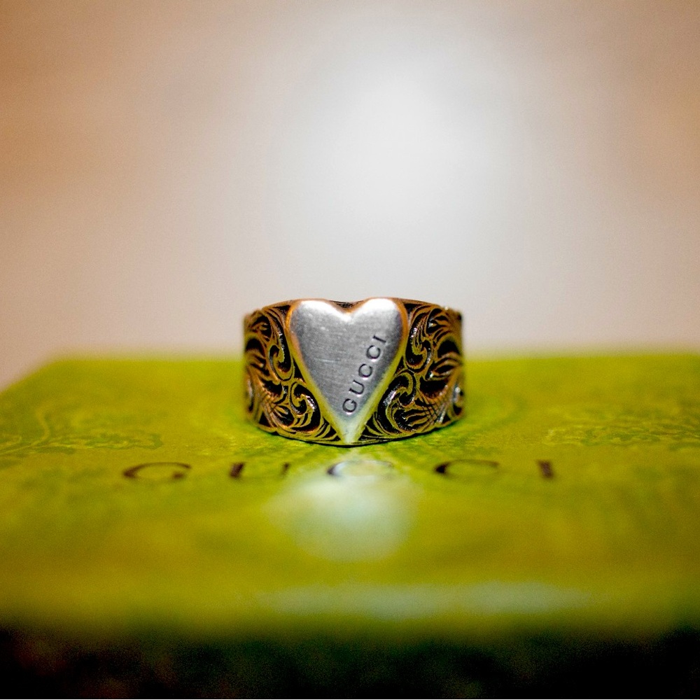 SOLD ! Authentic Gucci Sterling Silver Heart Ring US 7.5